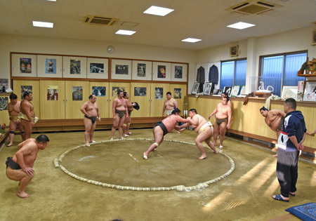 朝稽古1.jpg
